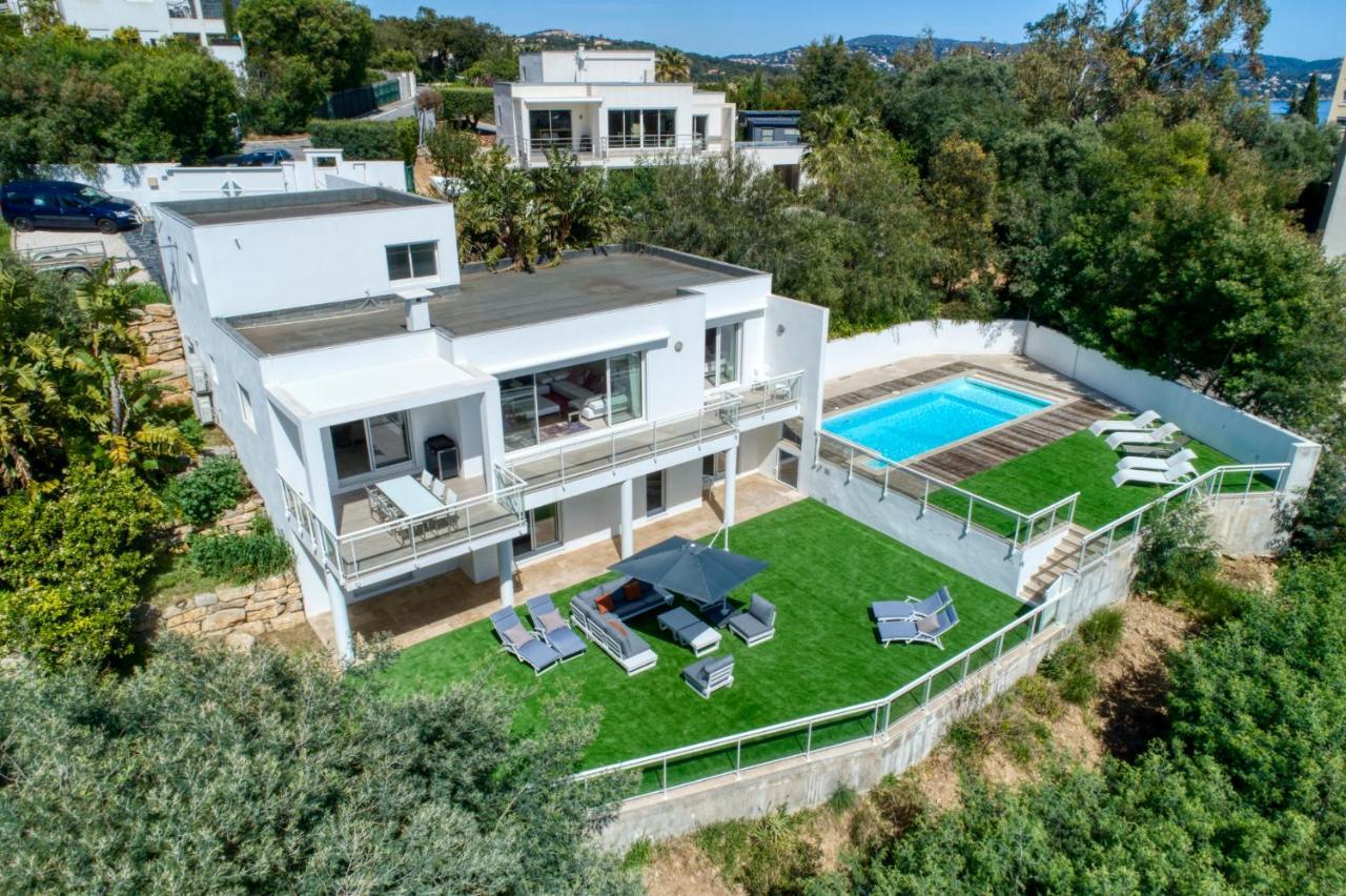 Beautiful Contemporary Villa With Sea View, Heated Swimming Pool, Near Saint Tropez Cavalaire-sur-Mer Exterior foto